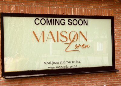 Bestickeren ramen en vitrine